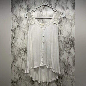 Pearl lace bottom up tank top
